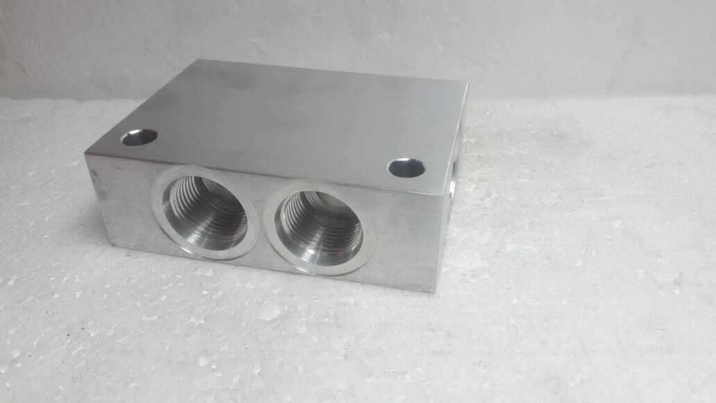 Sun Hydraulics YAL 0GP 1-A2 Hydraulic Manifold Block