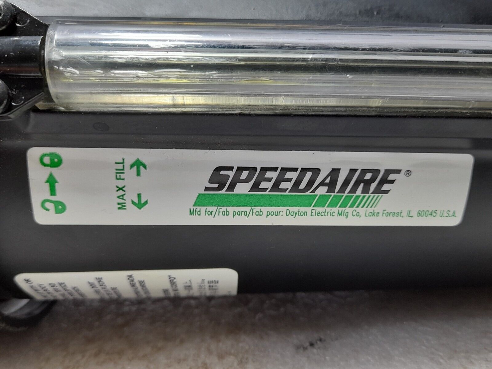 Speedaire 4ZL60 Air Line Lubricator Inlet 250 PSIG 17 Bar Max Outlet 175◦F 80◦C