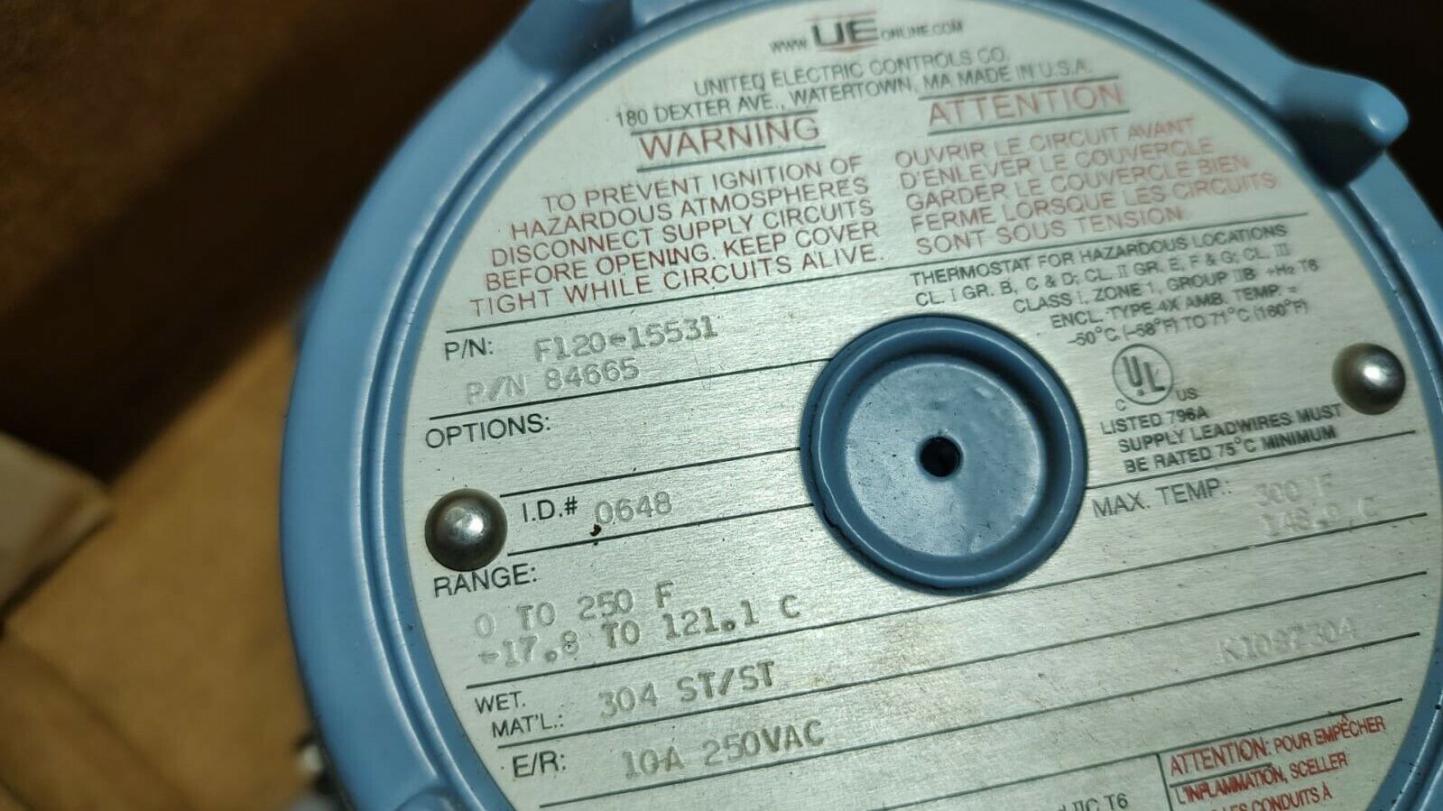 United Electric UE F120-15531 84665 Temperature Switch / F12015531