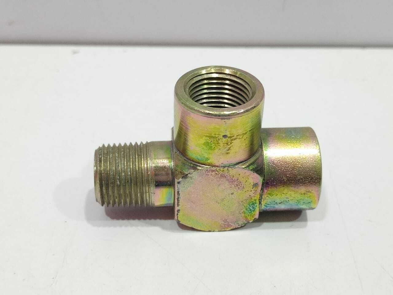 Aeroquip 7819261 Tee 4-Pcs Lot Sale