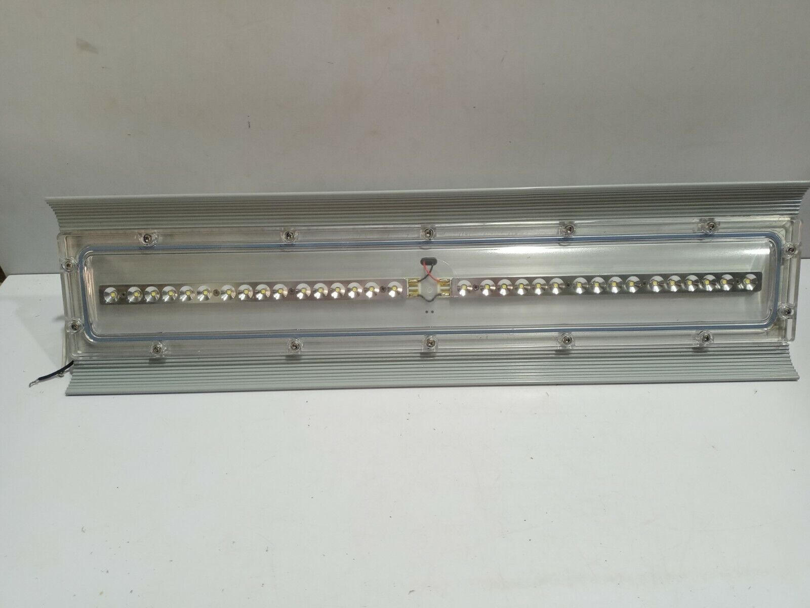 Dialight LSD3C4D2P Safesite LED Linear Fixture
