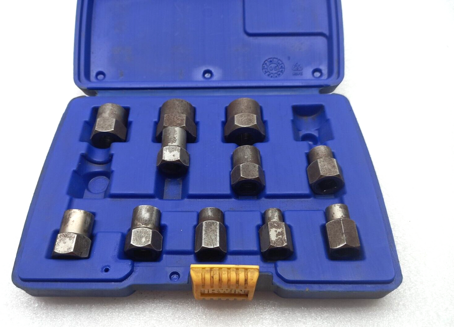 Irwin Hanson 54113 Metric/Fractional Bolt Extractor Set 1/4"-3/4” Incomplete Set
