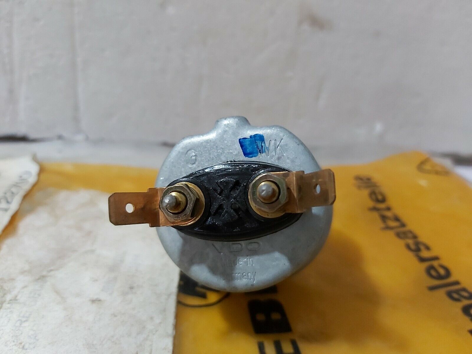 VDO G WK 360-081-030-070 PRESSURE TRANSMITTER SENSOR 0.5 TO 0.15 BAR