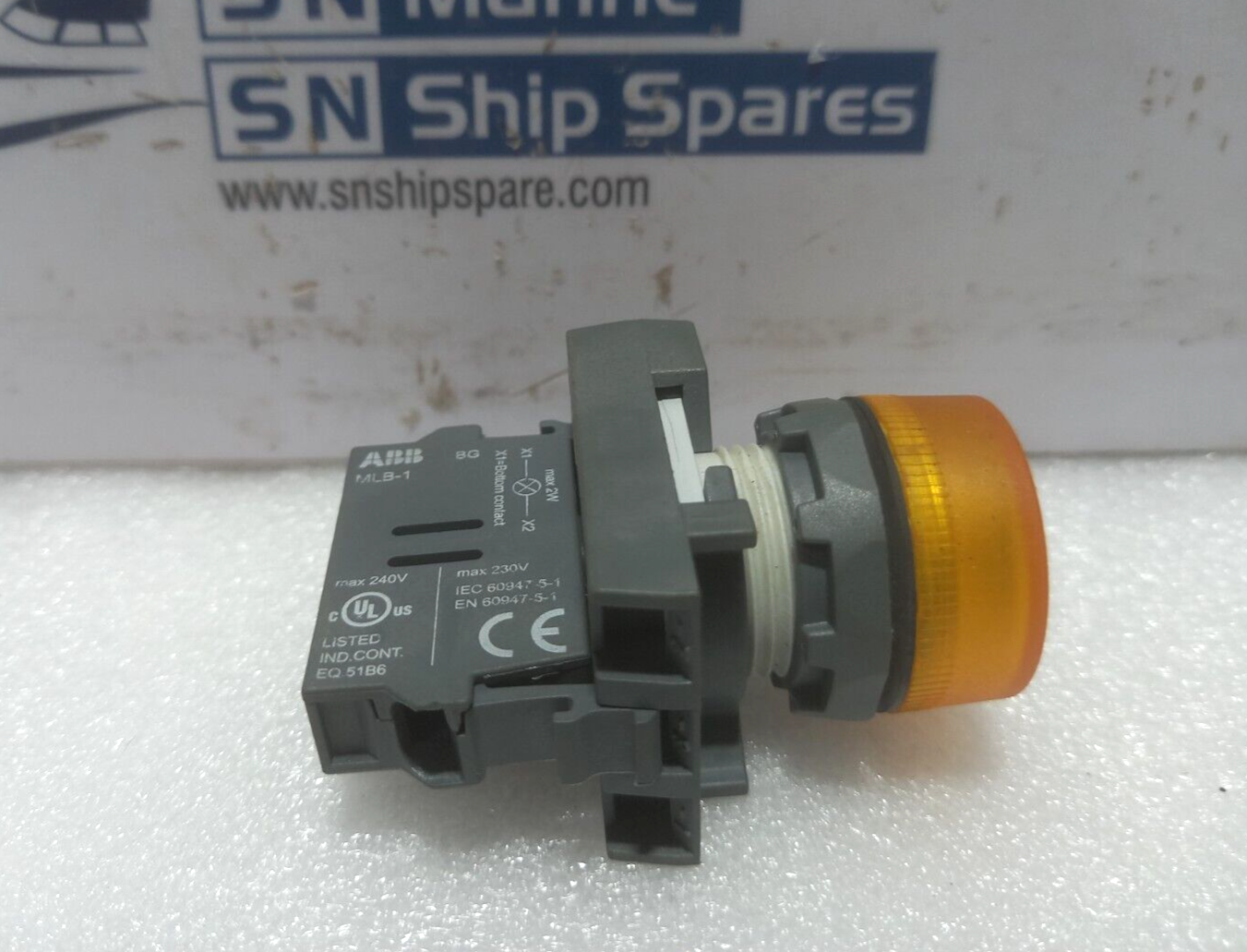 ABB MLB-1 Yellow Indicator Pilot Light Oil States 5605972103Y