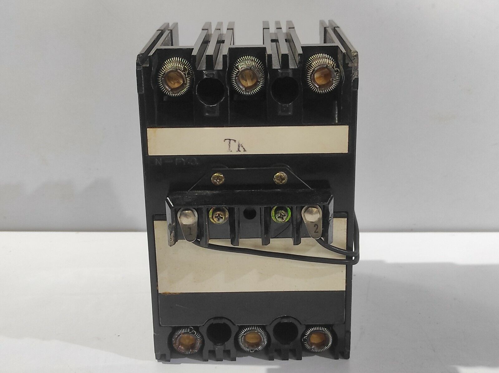 Terasaki TL-100E Circuit Breaker 15A Molded Case Circuit Breaker AC 480V Poles 3