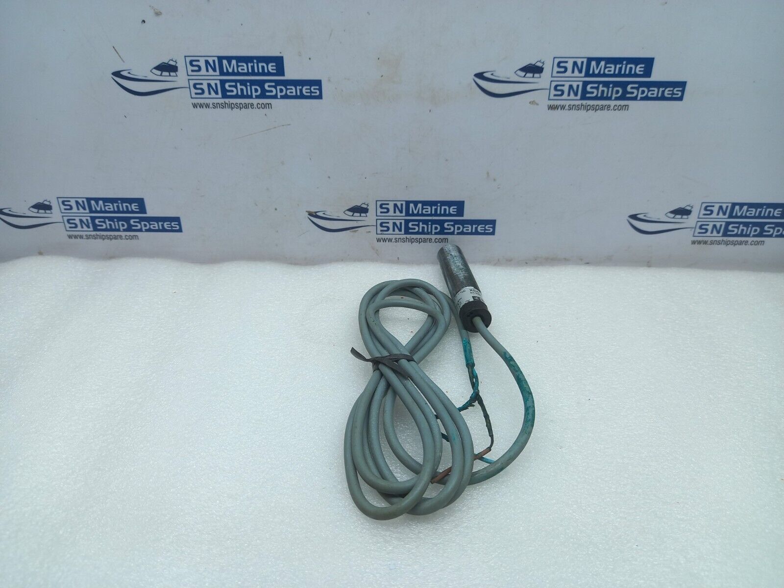 Telemecanique XSA-A05010 Proximity Switch 24/240V