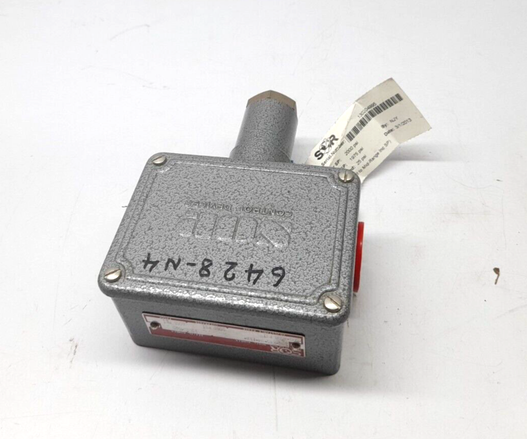 SOR 1N3-K45-N4-F1A Pressure Switch Adjustable Range 500-4000 PSI