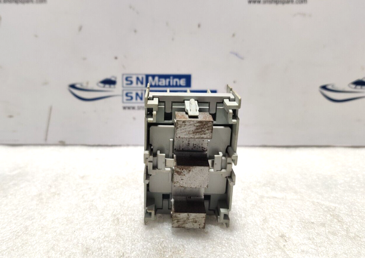 Allen Bradley 100-CS23*10 Contactor Series C 600V AC