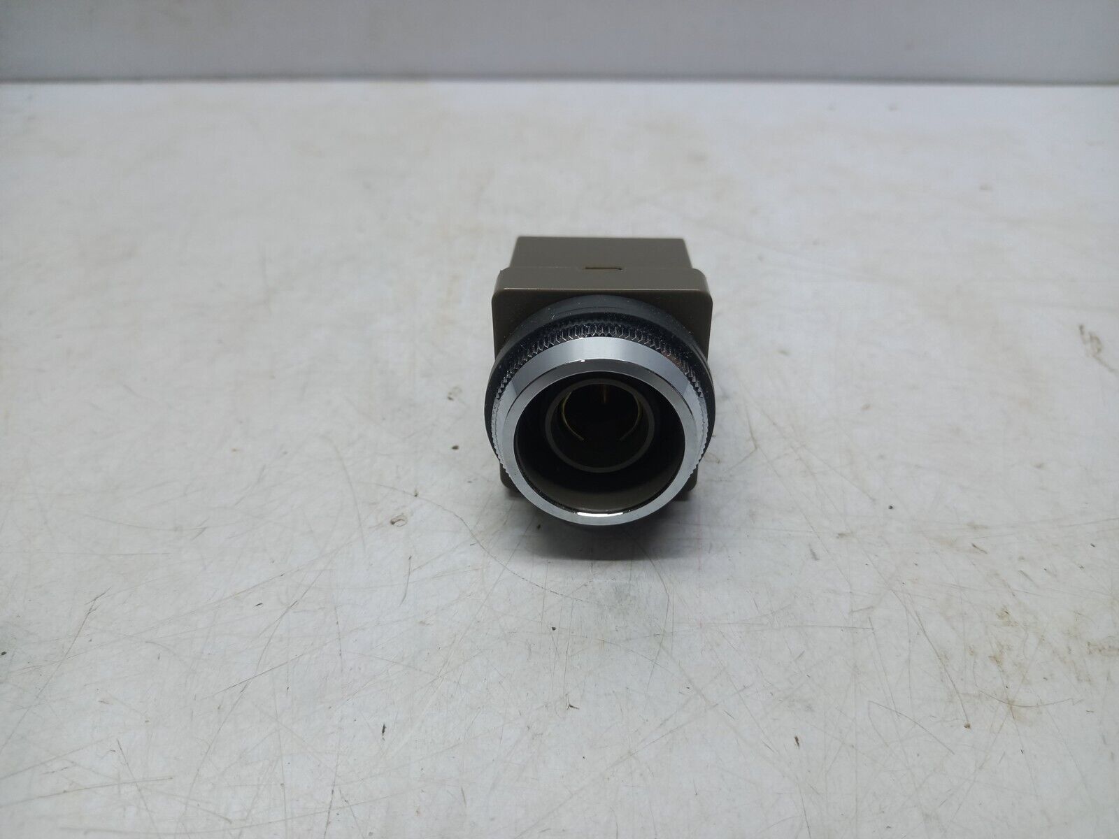 Idec APN118 Pilot Light 115V 50-60Hz Lamp 18V 2W