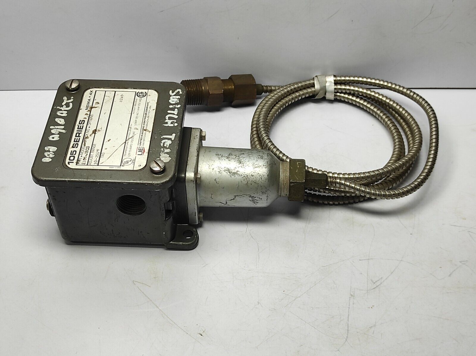 United Electric E105-2BCB Temperature Control E1052BCB