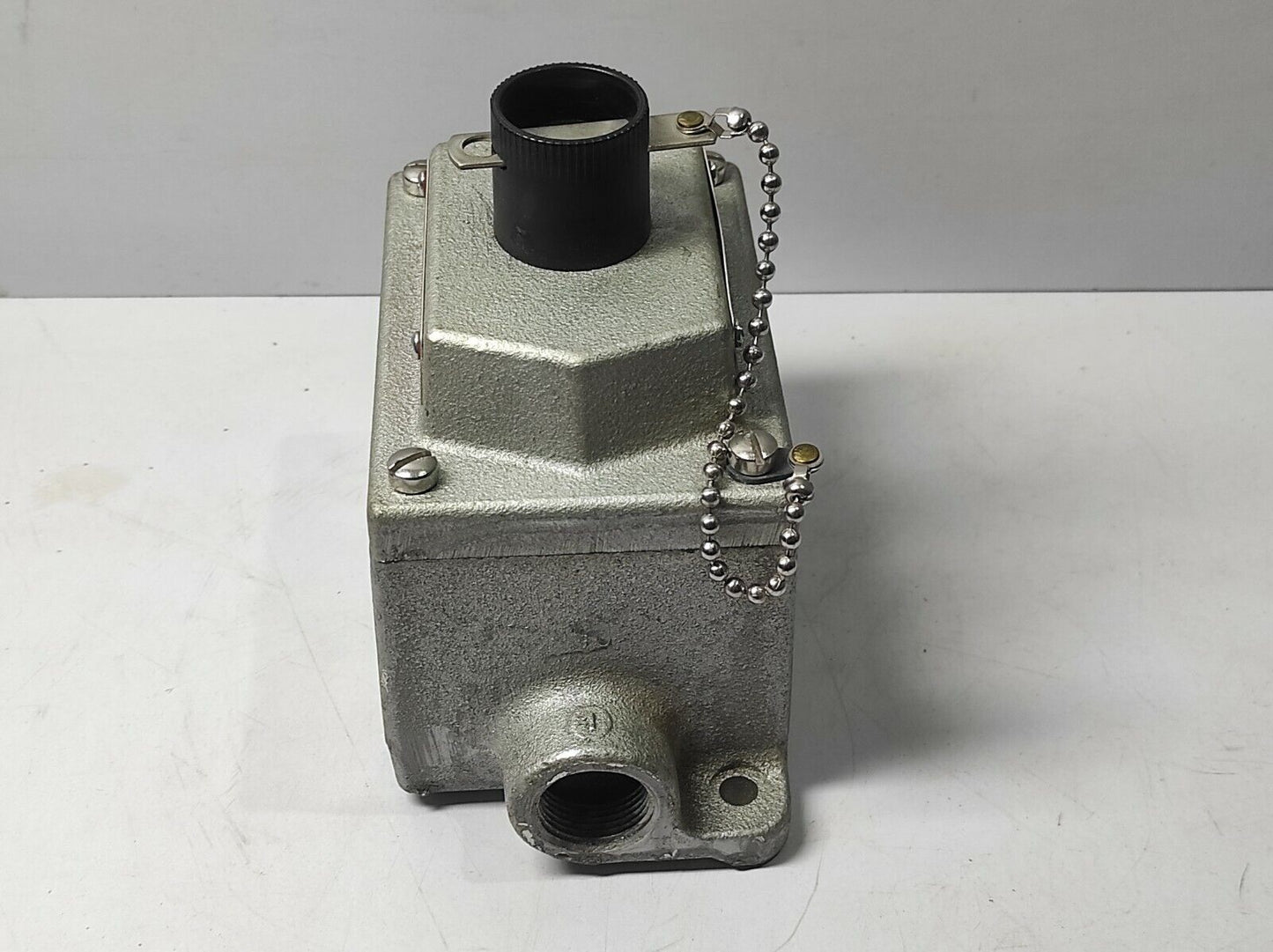 Cooper Crouse-Hinds 41A230022P1 Explosion Proof Control Station Push Button