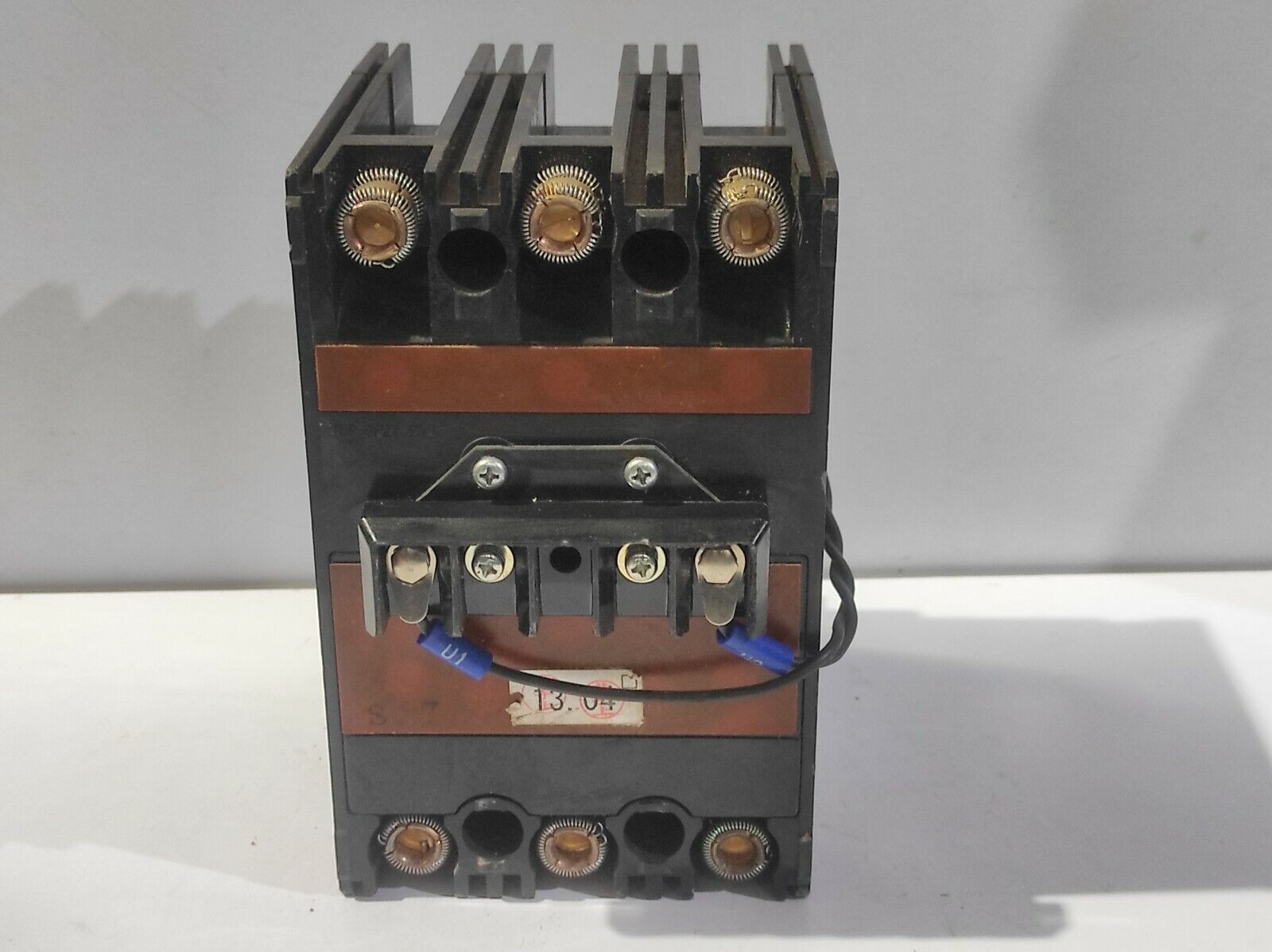 Terasaki TL-100F TemBreak Circuit Breaker 15A Ui 690V 50/60Hz AC240V 120kA 3Pole