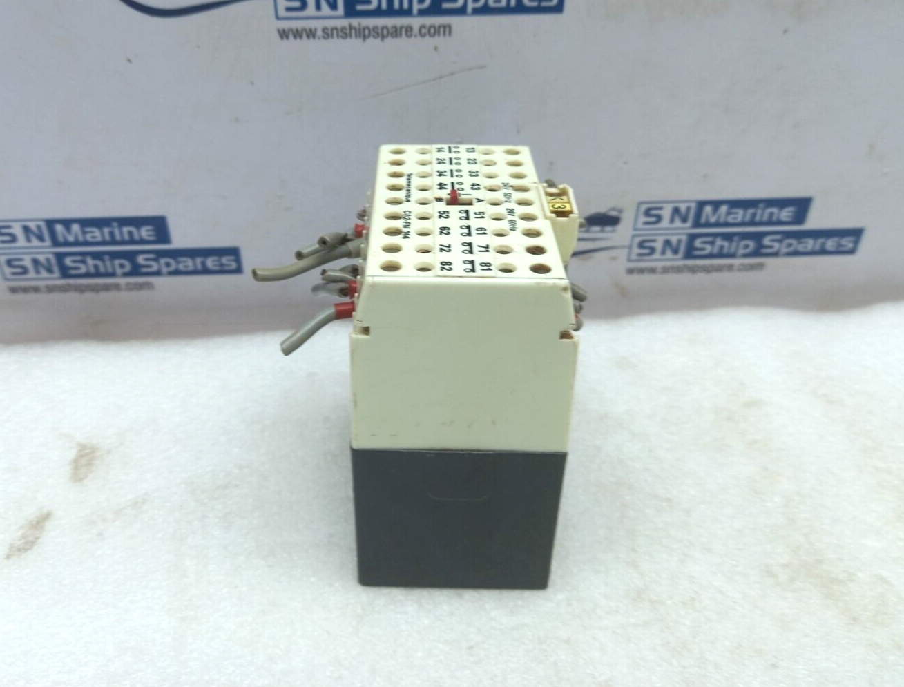 Telemecanique CA2-FN 144 Control Relay Ith=10A U=500V~ 300V AC Or DC