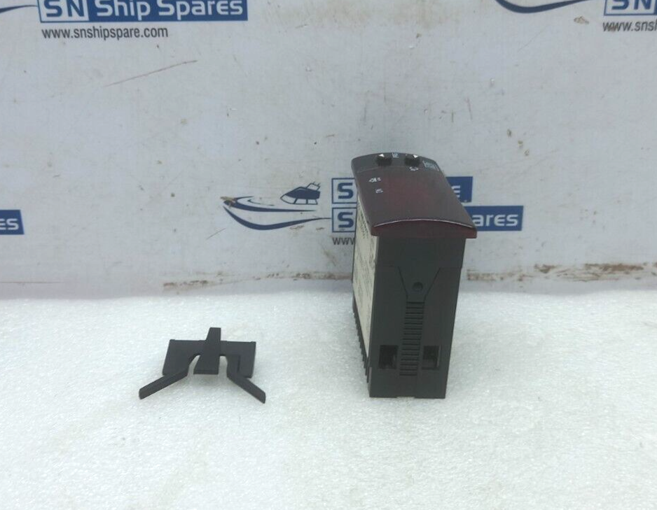 AKO Electronica AKO-14112 Thermostat Panel 0531681