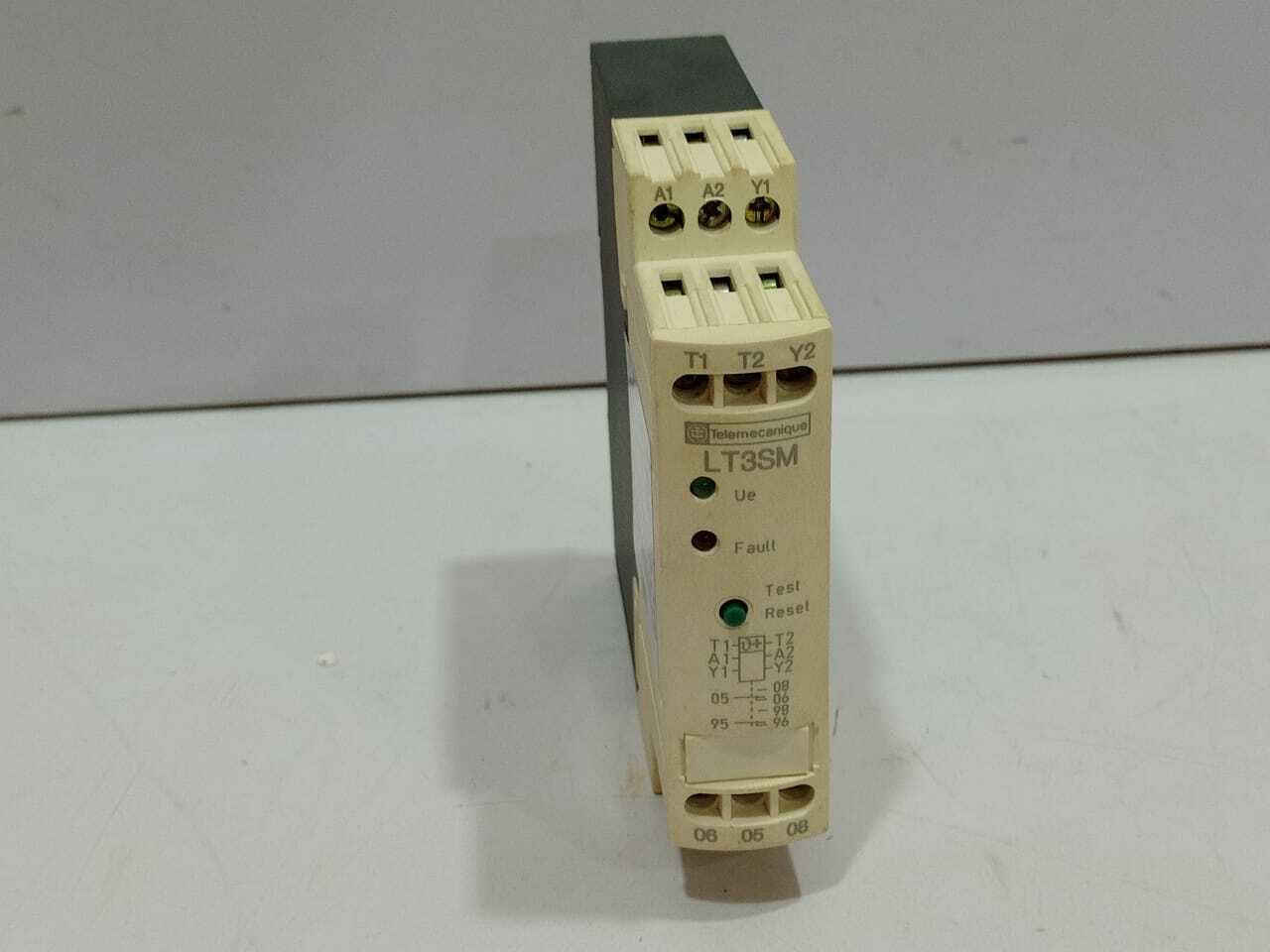 Telemecanique LT3SM00MW Thermistor Protection Relay Square D 24A 240V AC/DC LT3S