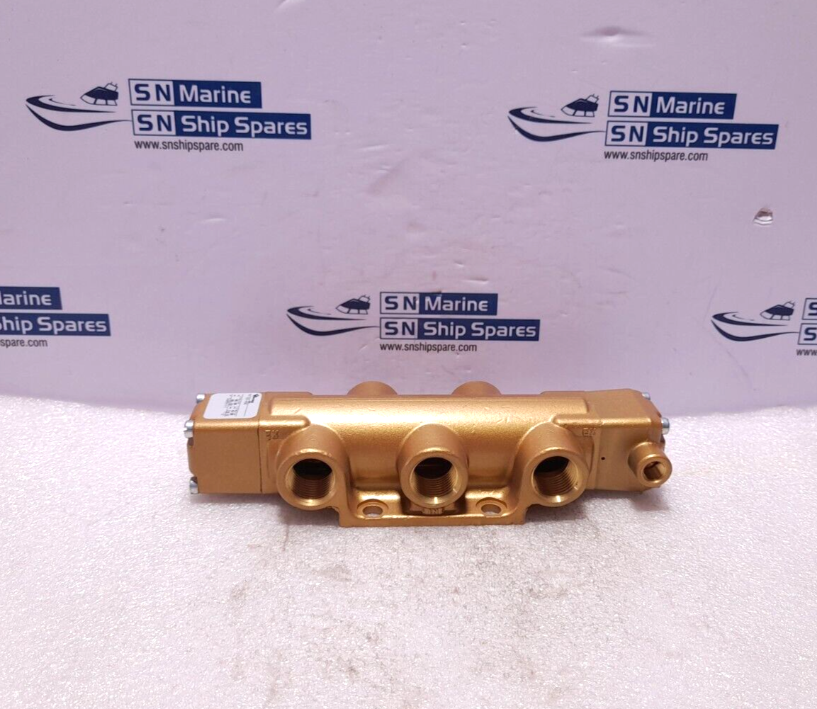 Versa VSP-4502 4-Way Valve NOV 1306019 Valve Press Min-Max VAC-200 PSIG