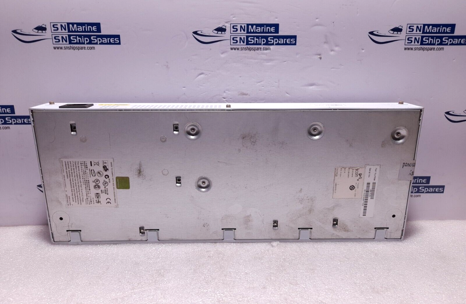 3Com Baseline Switch 2824 /3C16479 100-240V 50/60Hz 10015151 24Ports
