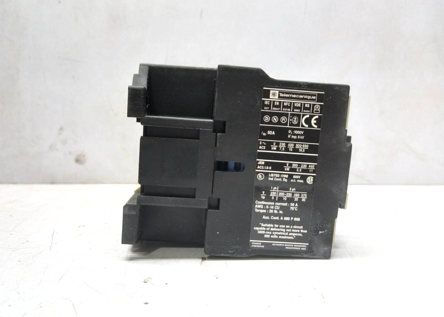Telemecanique LC1 D3210M7 Contactor 220-230V 50Hz 220-240V 60Hz