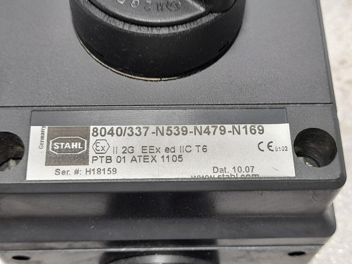 Stahl 8040/374-N539-N479-N169 NOV 112423 Control Station 8040374