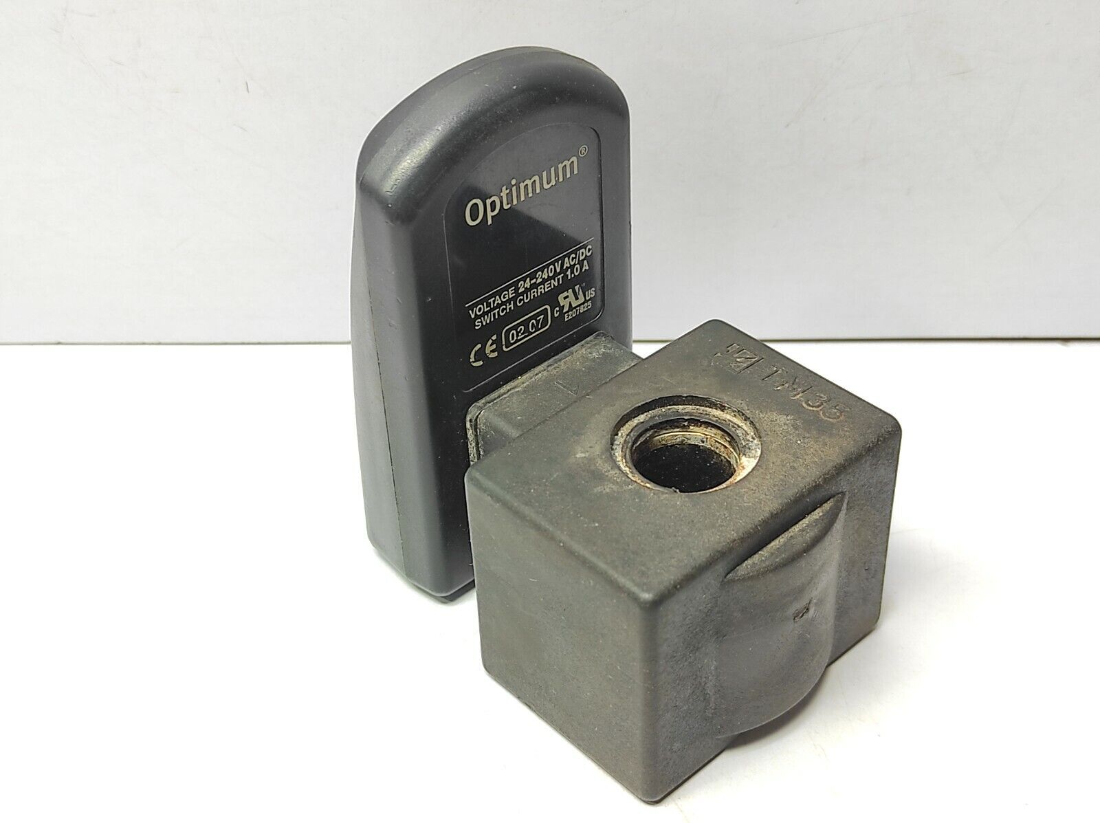 Zeks Solenoid Timer TM35 Optimum V:24-240V AC/DC Switch Current 1.0A 