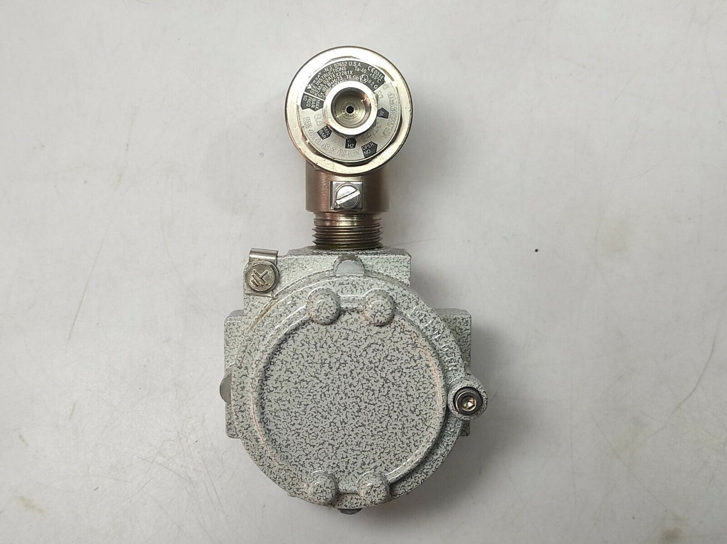 Versa E5SM-3301-23-316-H2-XNW-D024 Solenoid Valve With Cortem 2014 SC-14.1 Junct