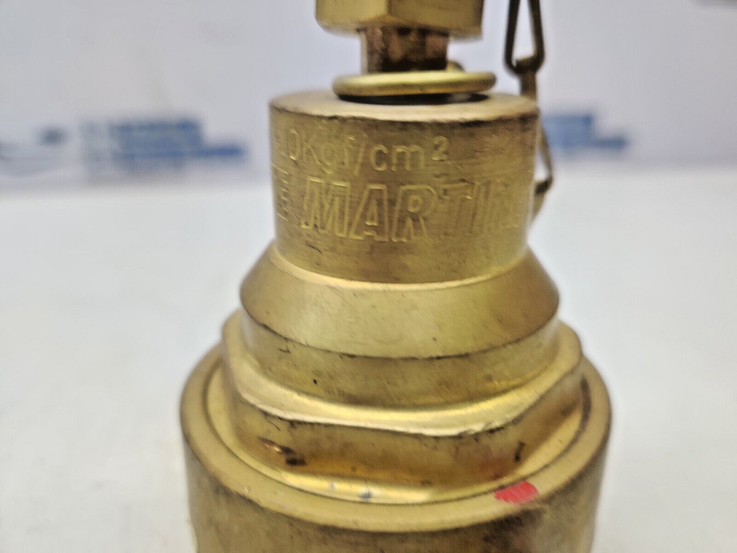 White Martins Dry Flame Shutoff Valve For Oxygen Regulator 10kg/cm2