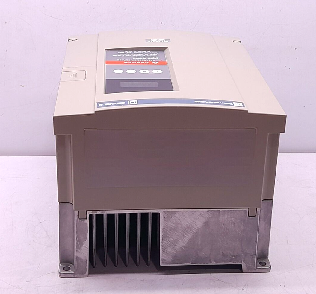 Telemecanique Square D ATV18U41N4 AC Speed Drive Frequency Converter