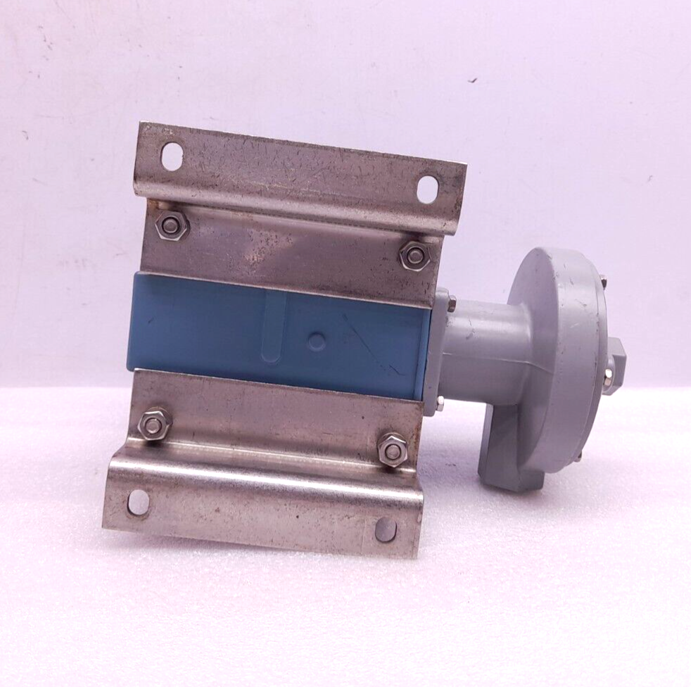 United Electric J120-451 79386 Pressure Switch Range 2 To 80” WC 0.5 To 19.9 kPa