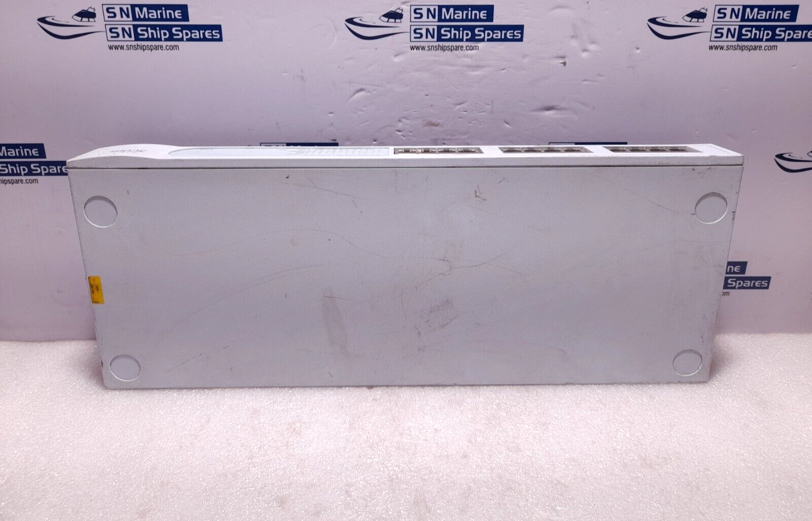 3Com Baseline Switch 2824 /3C16479 100-240V 50/60Hz 10015151 24Ports