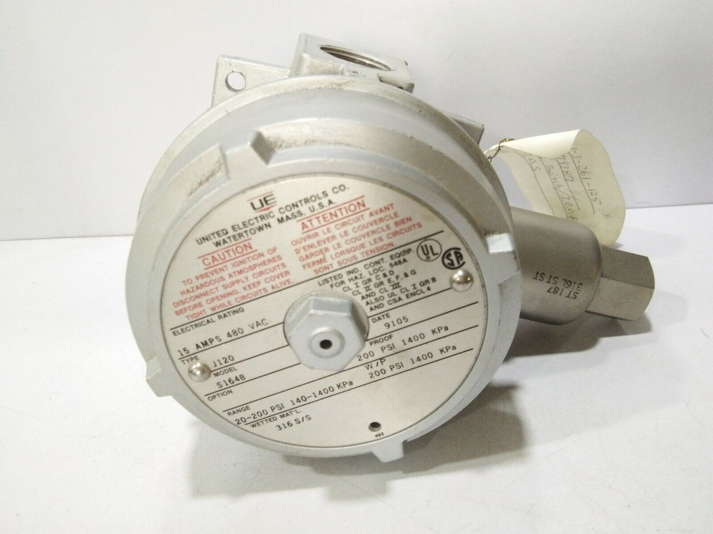UNITED ELECTRIC J120S146B TYPE:J120 MODEL:S146B PRESSURE SWITCH 