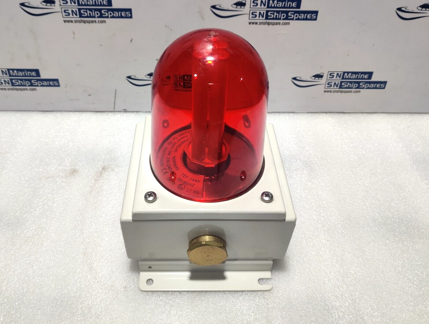 Tranberg 244002 TEF 2240 Luminaire Red 3x13W Tube G24 230VAC 50/60Hz