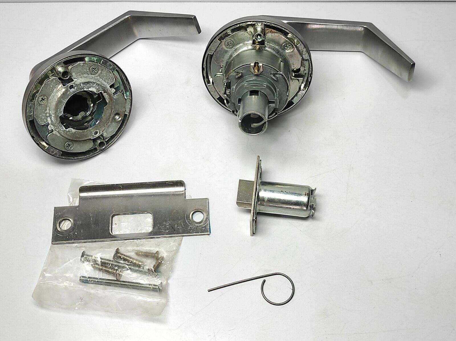 Yale 5T700 Grainger Latch W W Grainger 5T700