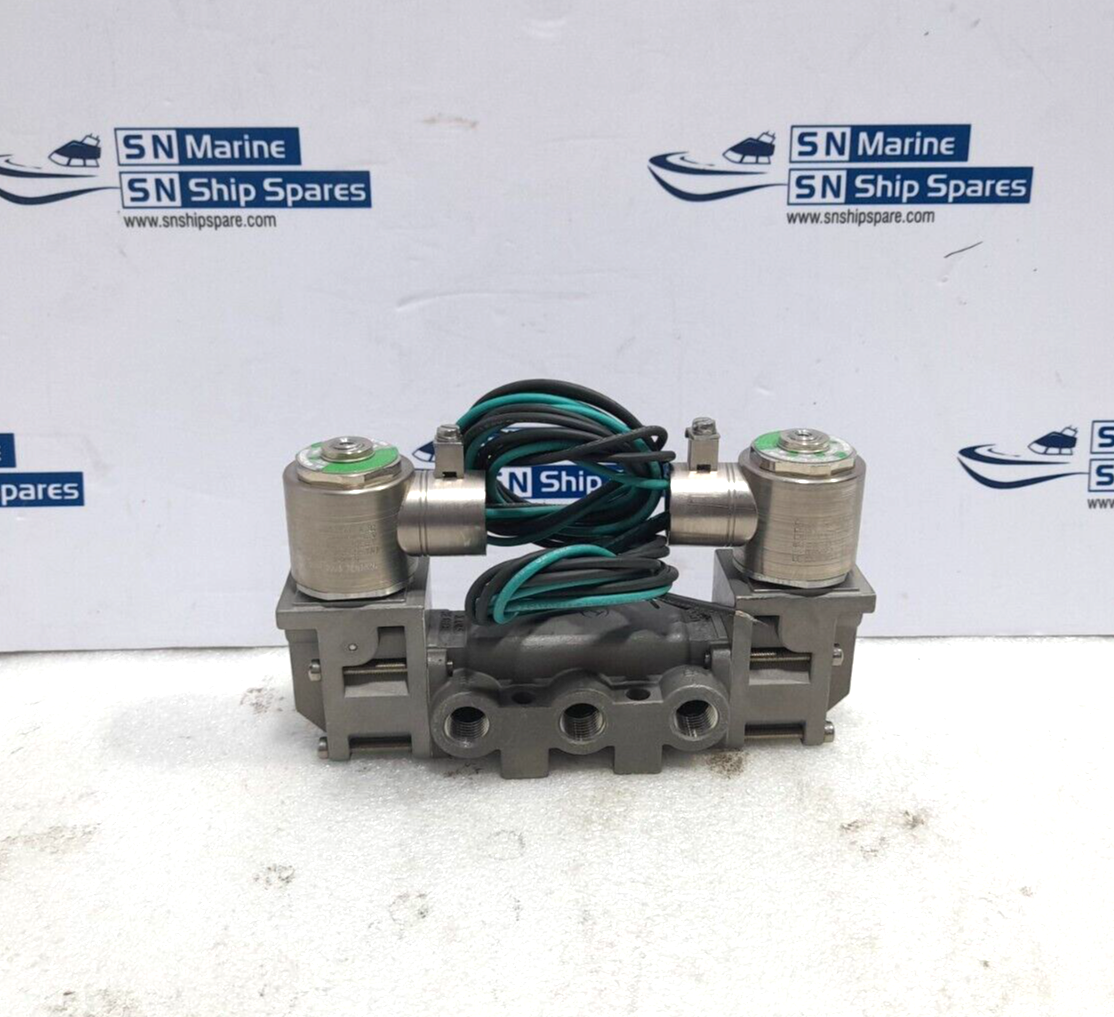 Versa VGG-4322-316-XN-A120 Four Way Valve 120V 60Hz 5.6W NOV 1405820