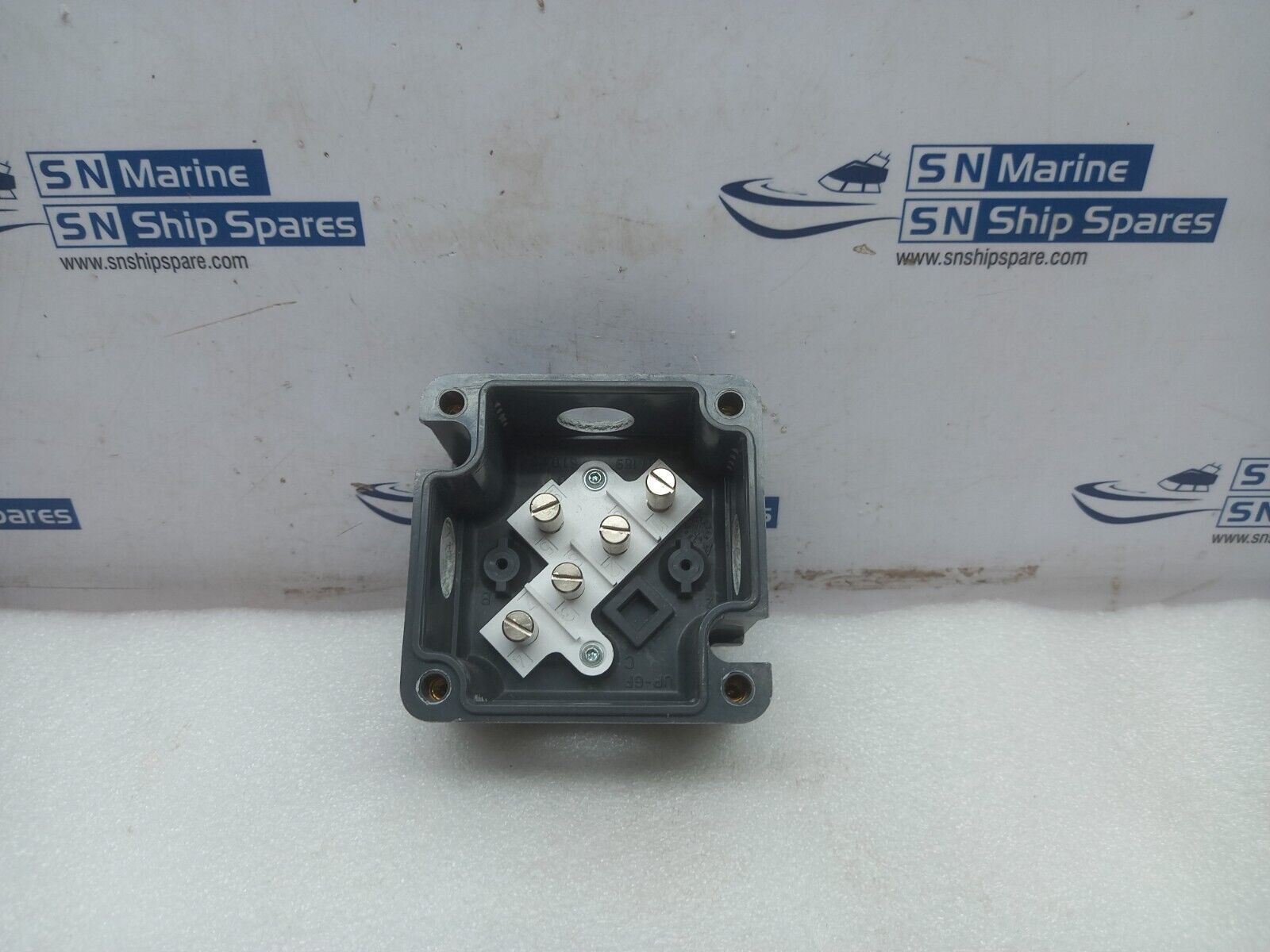Stahl 8118/111-503 Junction Box 690V,4MM2 Electropar 501116