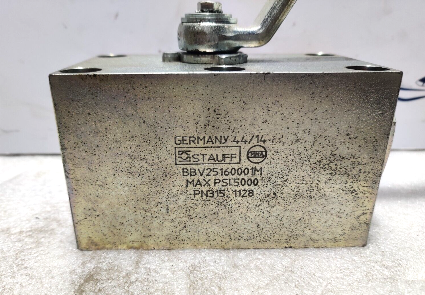 Stauff BBV25160001M High Pressure Ball Valve Max 5000Psi (1)