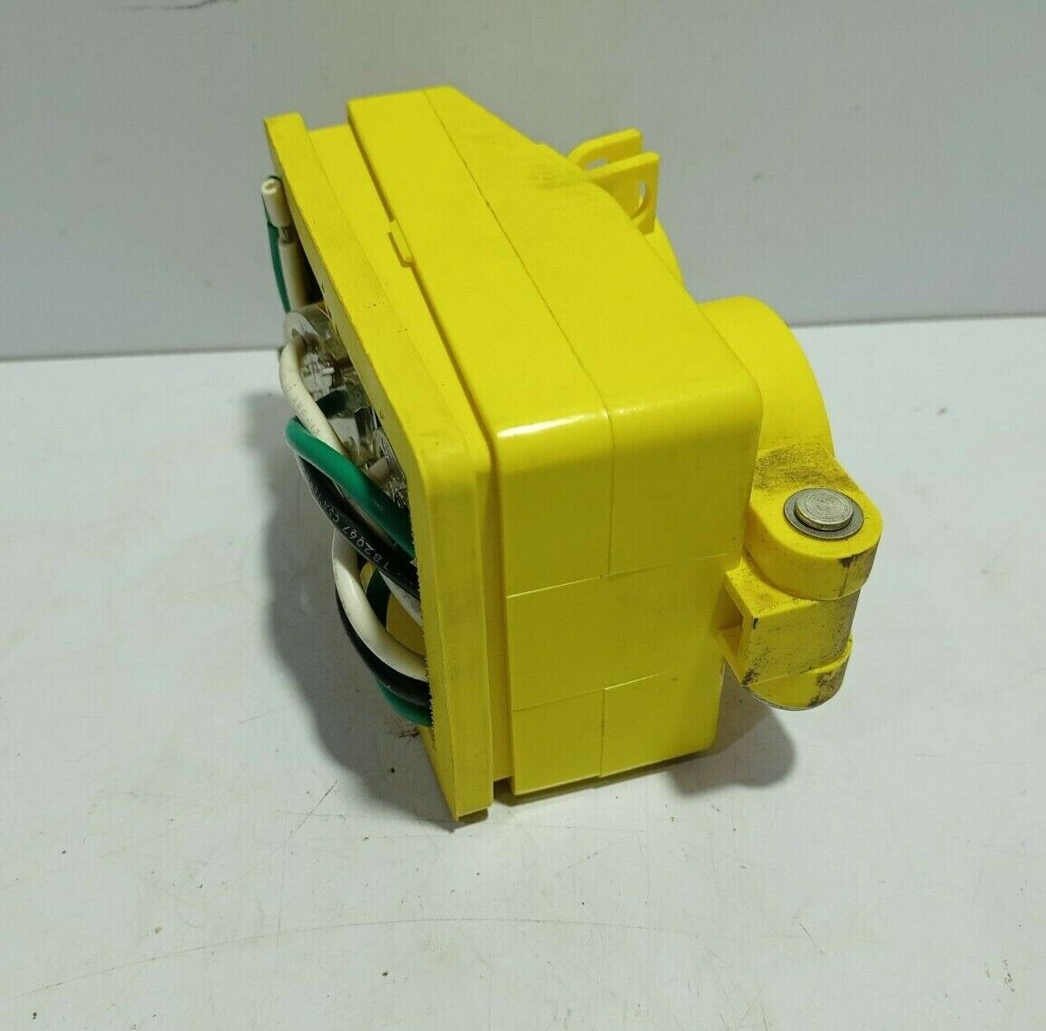 Woodhead 1301460131 Receptacle Watertite Double Coverplate Nema5- 15A