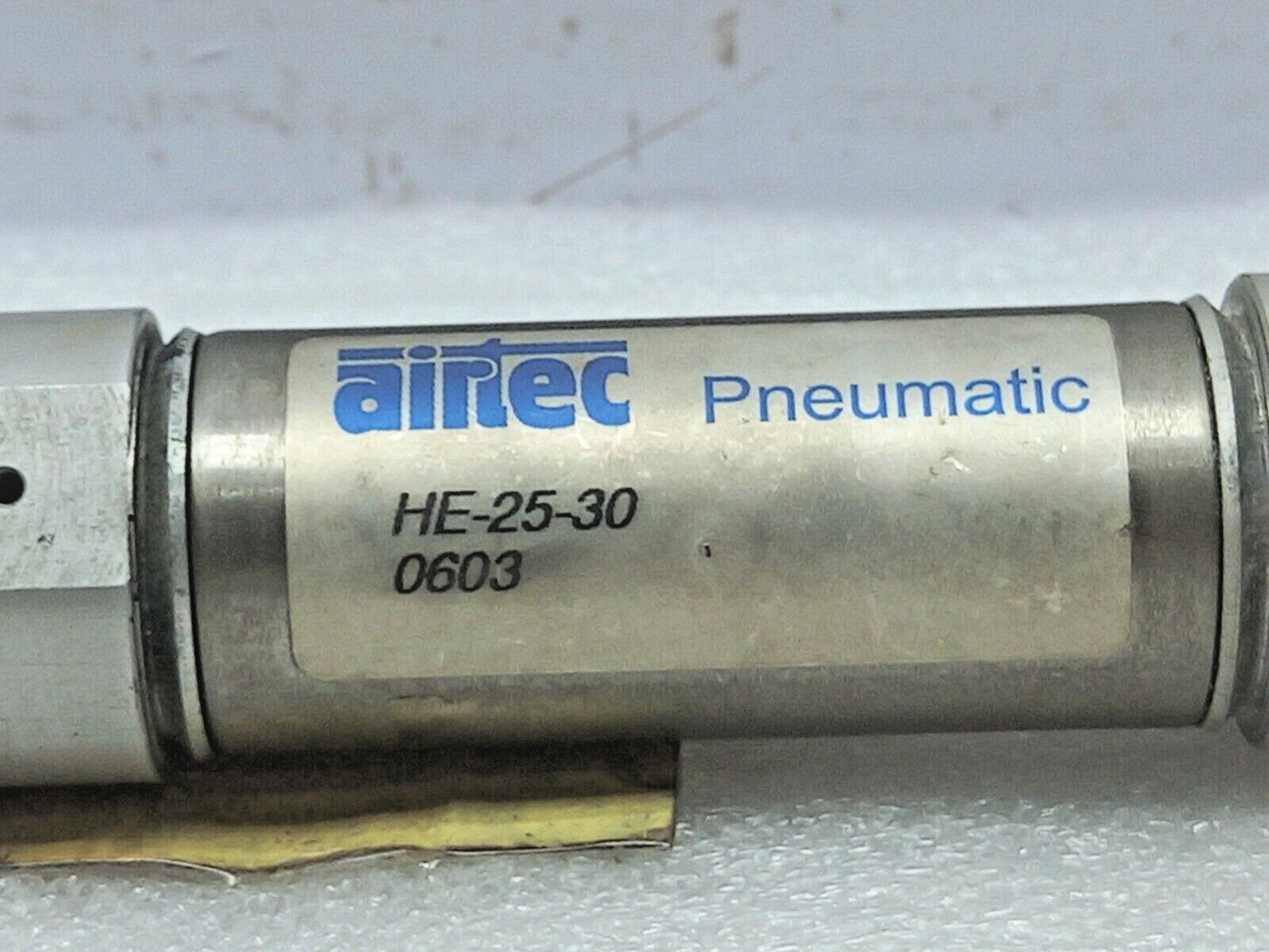 Airtec Pneumatics HE-25-30 Piston Rod Locking Cylinder 0603