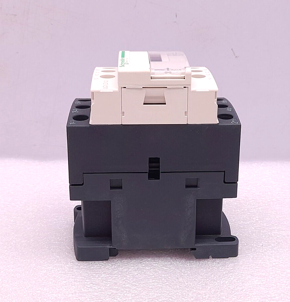 Schneider LC1D12M7 Contactor 220V 50/60Hz LC1D12 25A M7