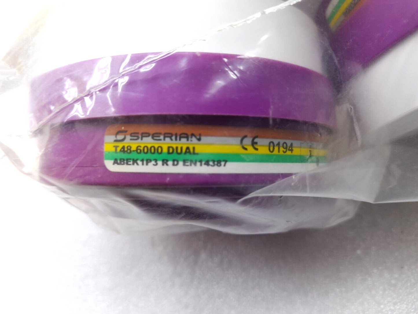 Sperian 1001587 T48 ABEK1 P3 Dual Cartridge 748-6000 Dual ABEK1P3 R D - 6PCs/Lot