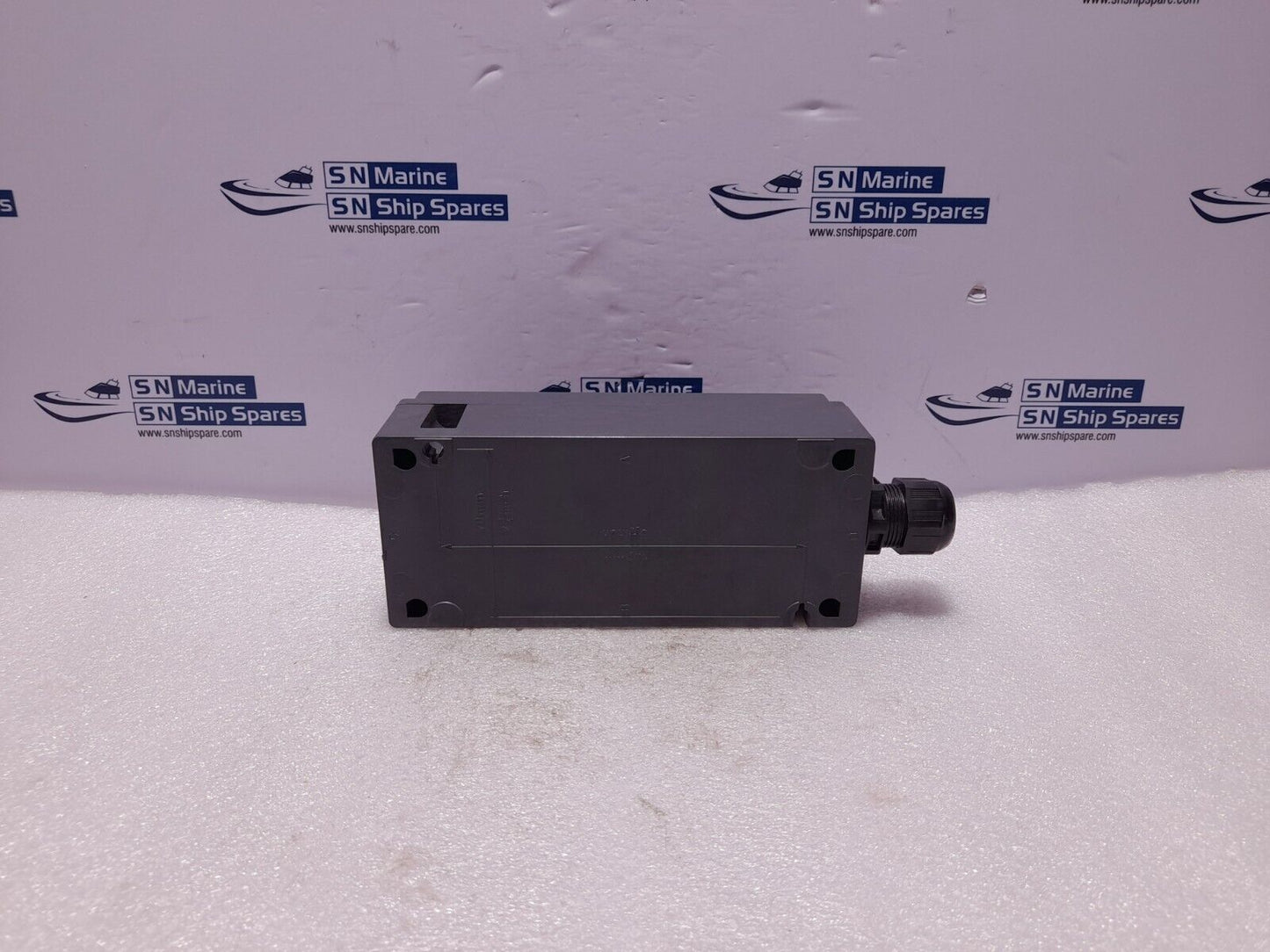 Stahl 8040/374-N539-N479-N169 NOV 112423 Control Station 8040374