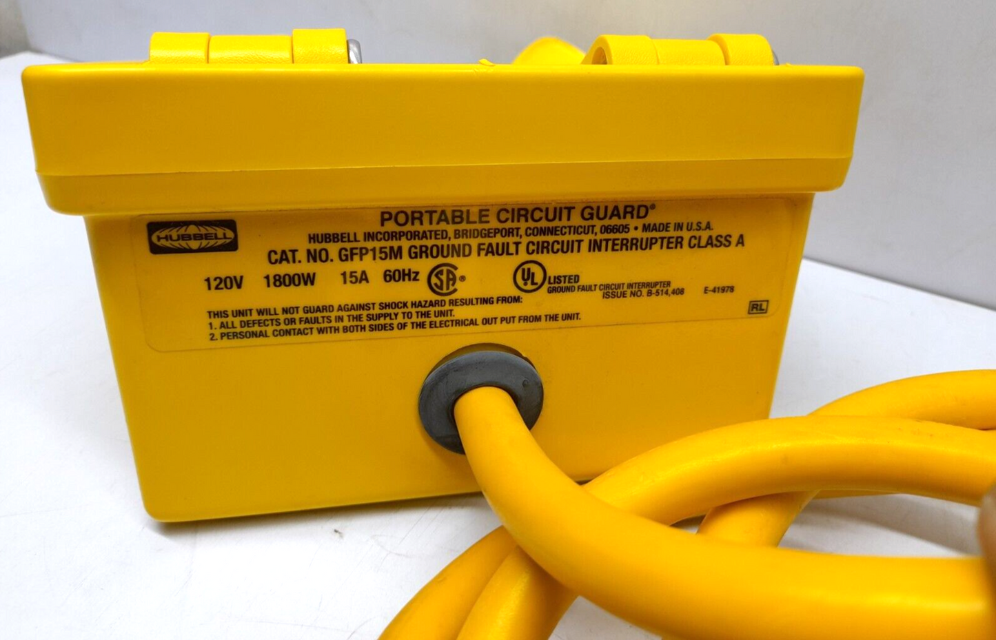 Hubbell GFP15M Ground Fault Circuit Interrupter Class A 120V 1800W 15A 60Hz Circ