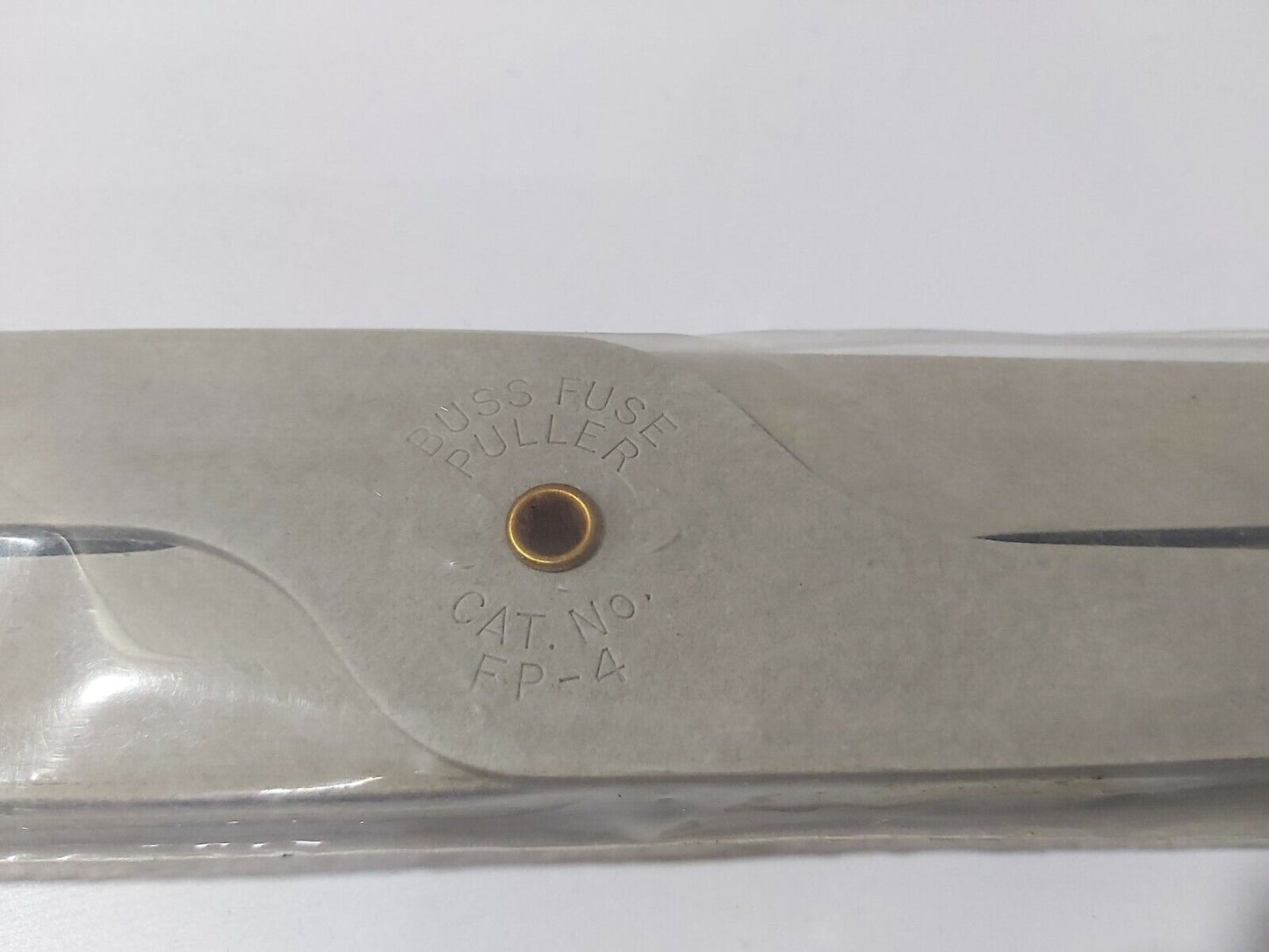 BUSS FUSE PULLER CAT NO FP-4