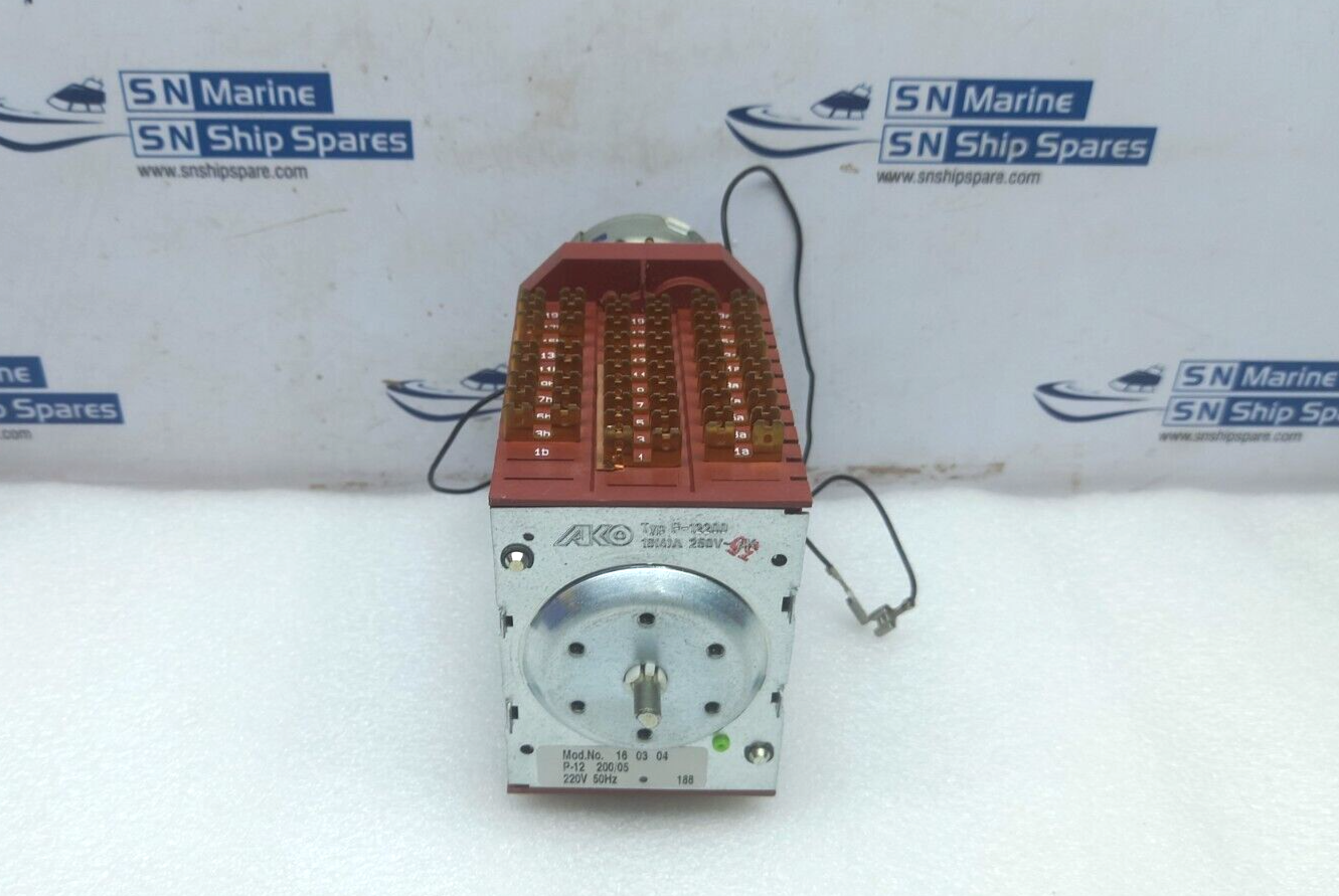 AKO P-12200 Timer Cycle 16(4)A 250V 16 03 04 Alliance Laundry F160304P