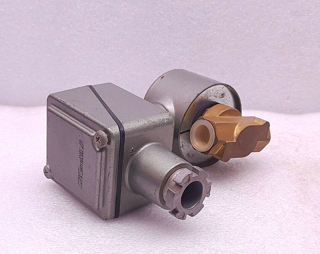 SaginoMiya GEV-H323G Solenoid Valve 110Vac 50/60Hz 121Vac 60Hz