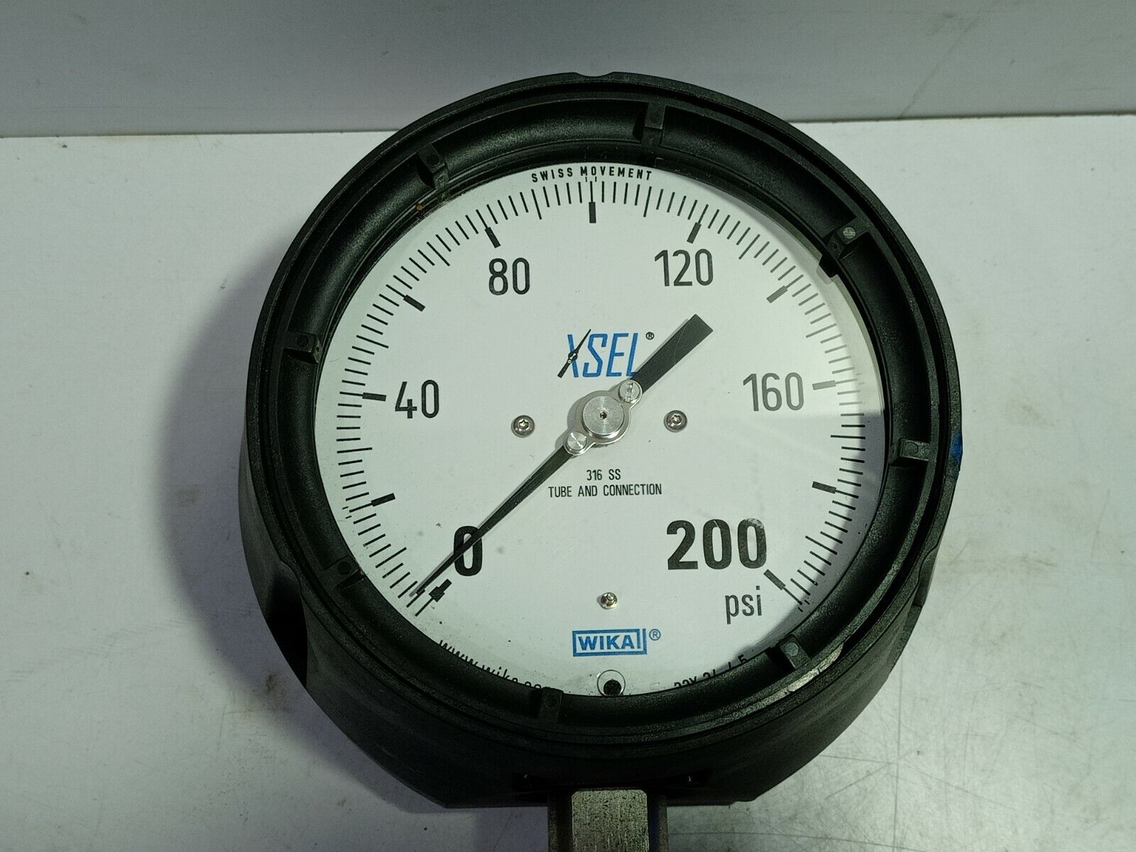 Wika 232.34 4.5” / 9834850 Pressure Gauge 200PSI ½“ NPT LM