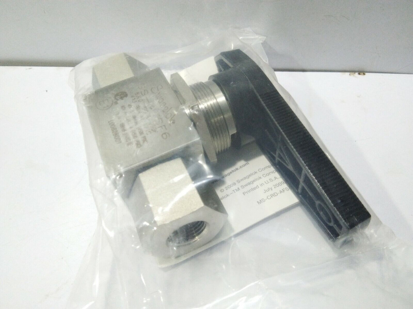 SWAGELOK SS-AFSF6 VALVE ASSEMBLY BALL VALVE 3/8” 6000PSIG @250F 413BAR SSAFSF6