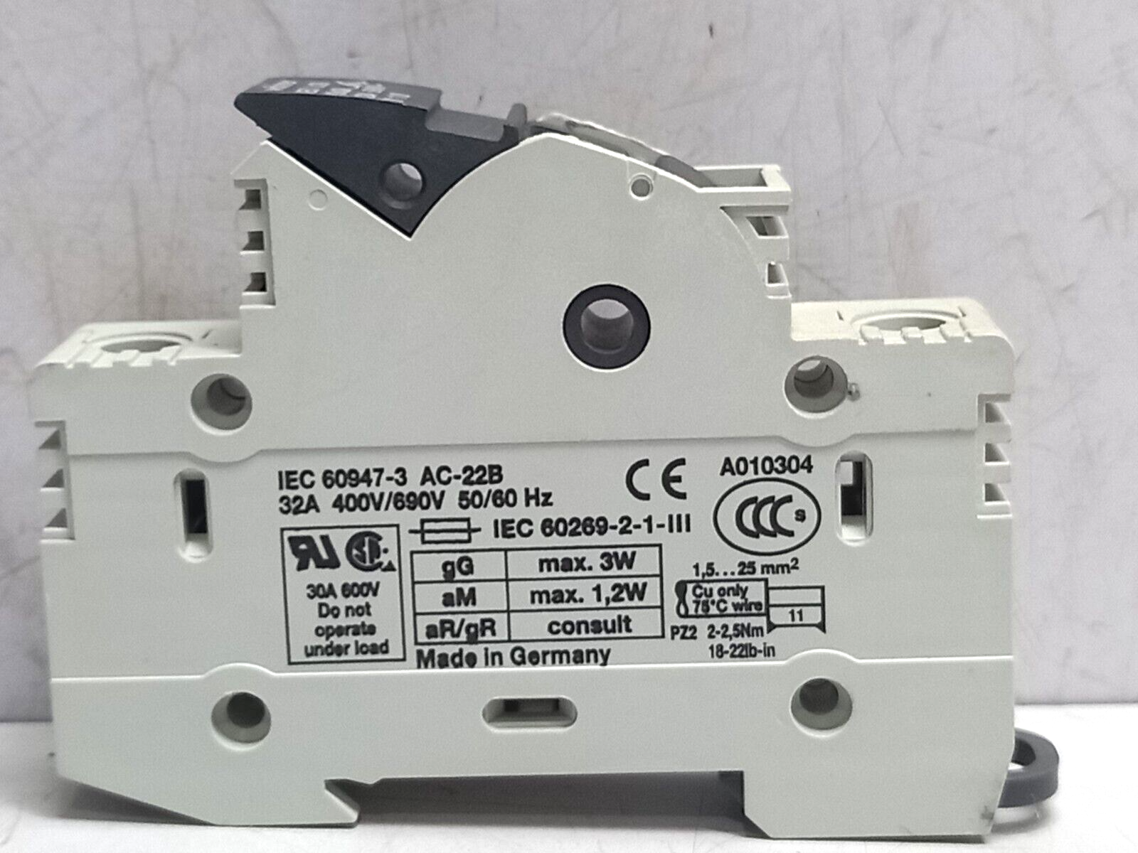 Wohner 31110.000 Holder For Cylindrical Fuses 10x38 1P AES 1x38 10x38 32A 690V~