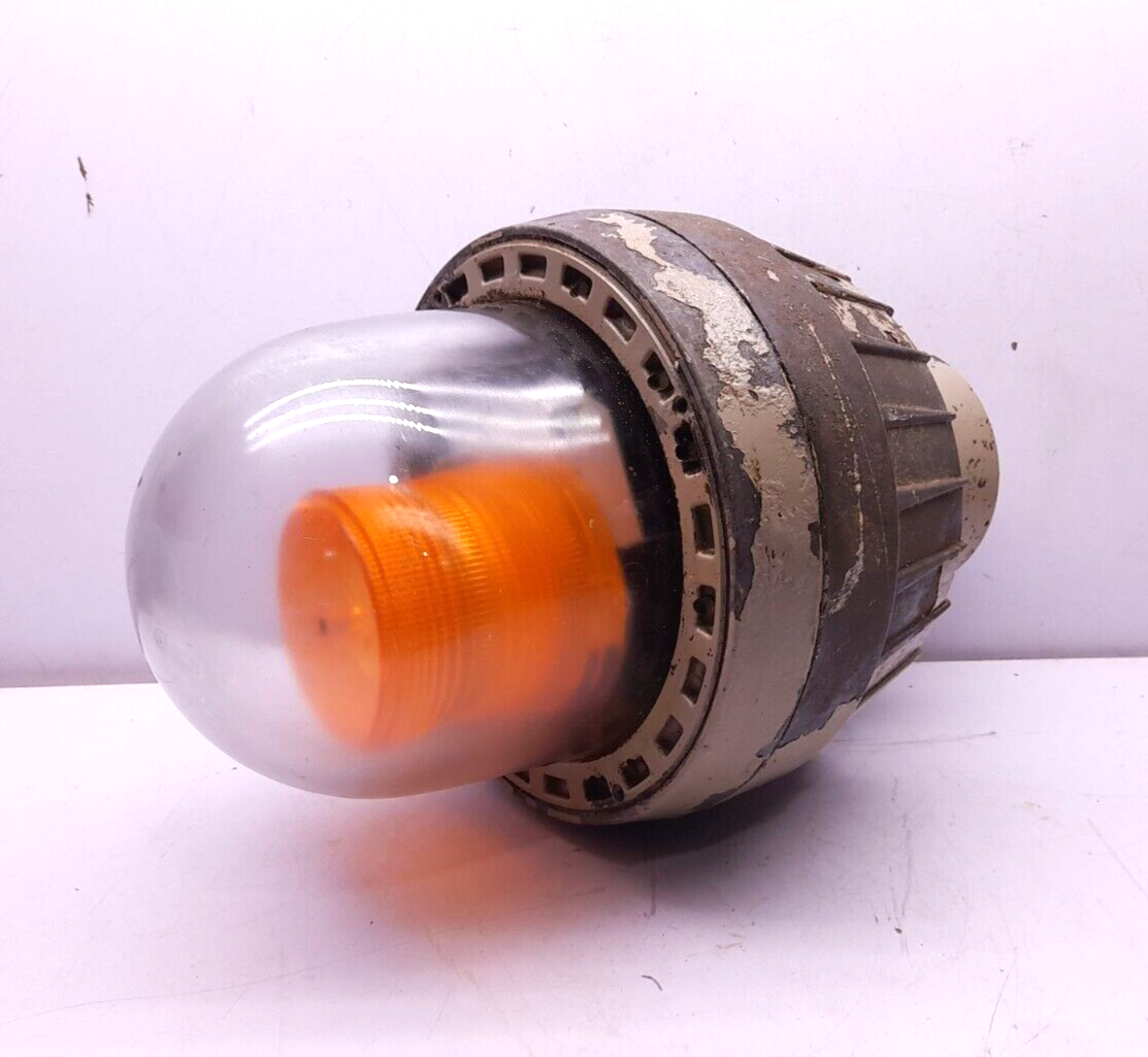 Federal Signal 27XST Explosion Proof Strobe Warning light Amber Ser E 24VDC 1.9A