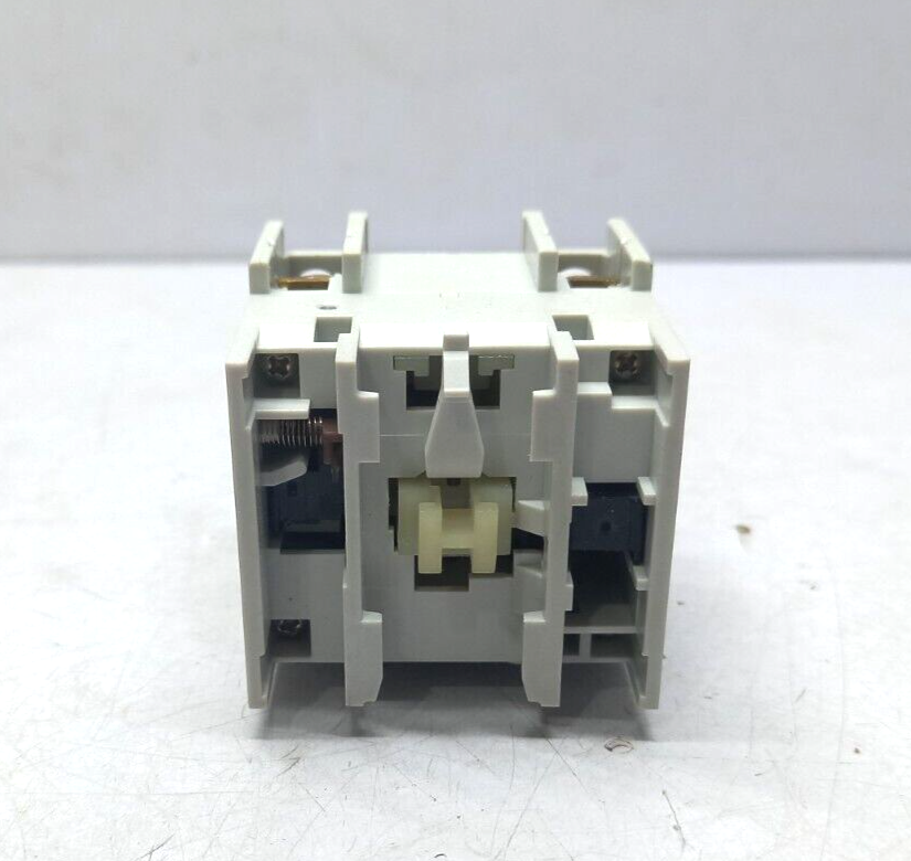 Sprecher Schuh CZE 3 Timer 1.8-180s 660V~ 16A CZE3