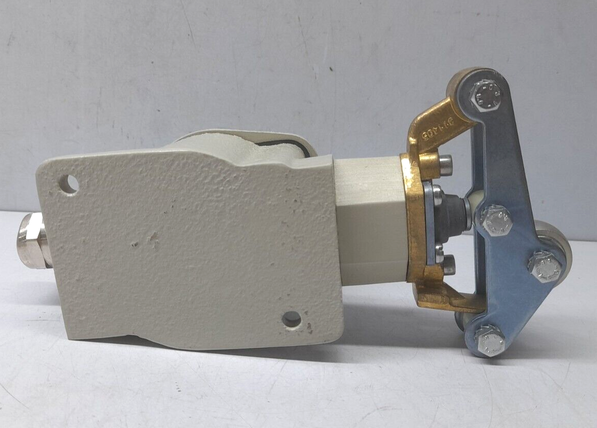 Technor XC8TA1P11IC Limit Switch/ Ex-Tech XC8../ 500V max – 10A max / 03ATEX0123